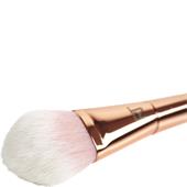 Real Techniques - Face Brushes - 300 Tapered Blush